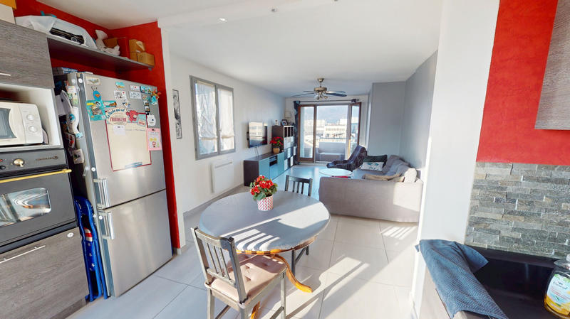 Appartement - 67 m² - 3 pièces