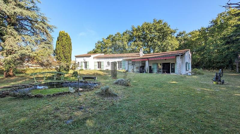 Maison - 190 m² - 7 pièces