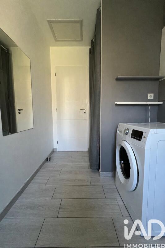 Maison - 96 m² - 5 pièces