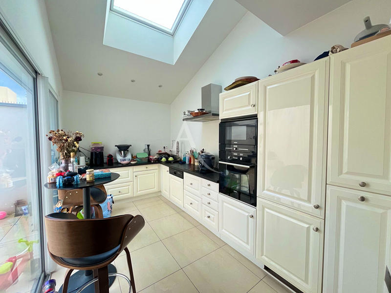 Maison - 101 m² - 4 pièces