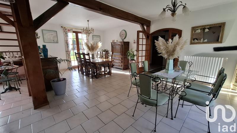 Maison - 175 m² - 12 pièces