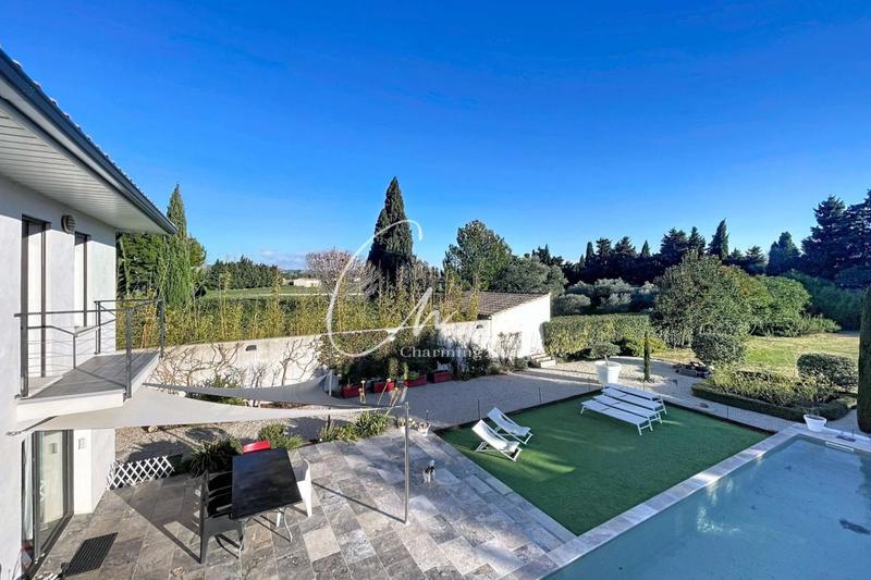 Maison - 180 m² - 5 pièces