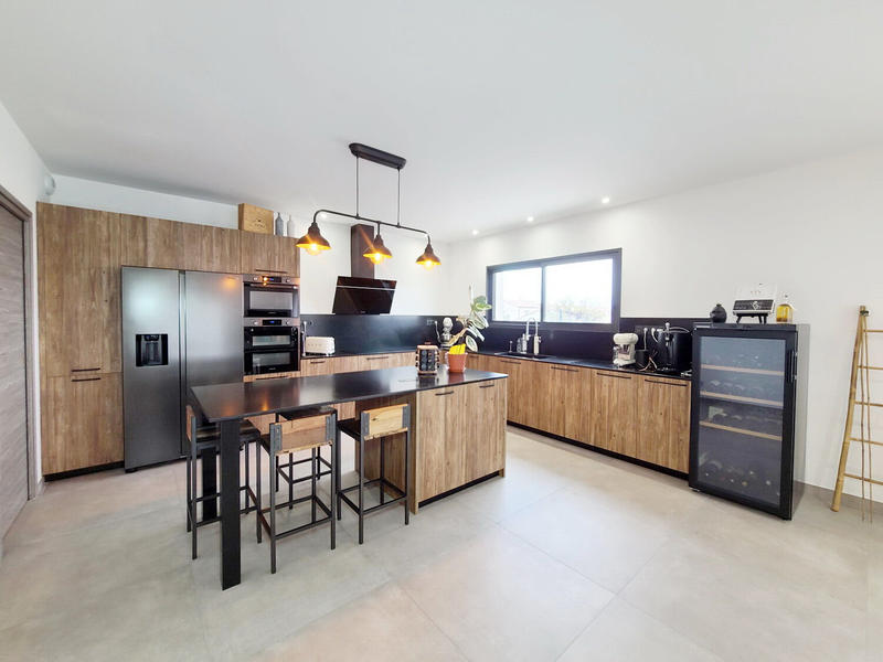 Villa - 207 m² - 5 pièces