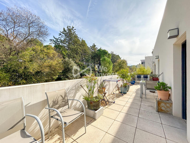 Appartement - 80 m² - 3 pièces