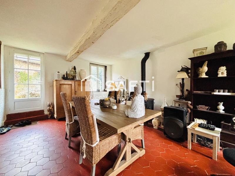 Maison - 155 m² - 9 pièces