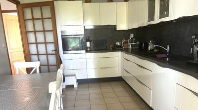 Maison traditionnelle - 95 m² - 5 pièces