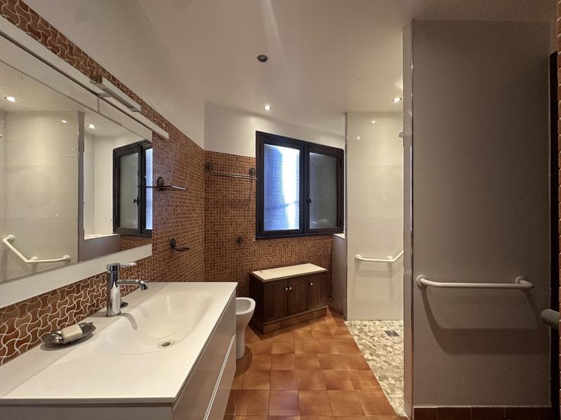 Maison de ville - 200 m² - 5 pièces