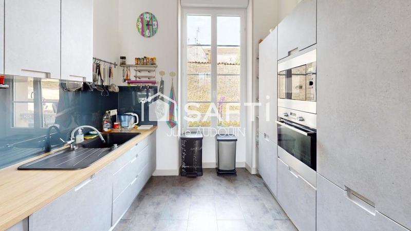 Maison - 189 m² - 5 pièces