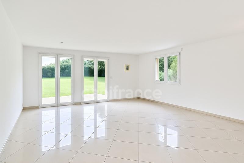 Appartement - 106 m² - 4 pièces