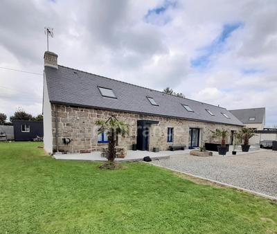 Maison - 163 m² - 5 pièces