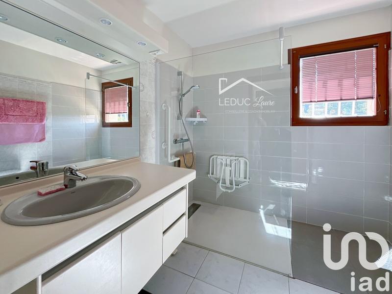 Maison - 120 m² - 4 pièces