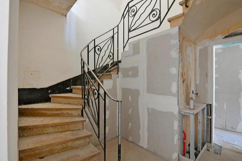 Appartement - 160 m² - 4 pièces