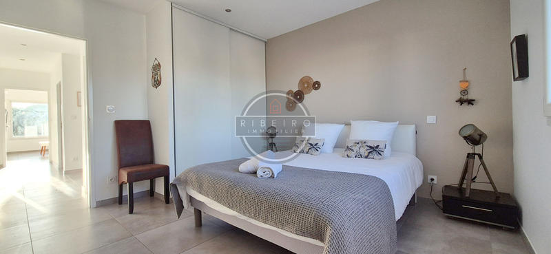 Villa - 110 m² - 4 pièces