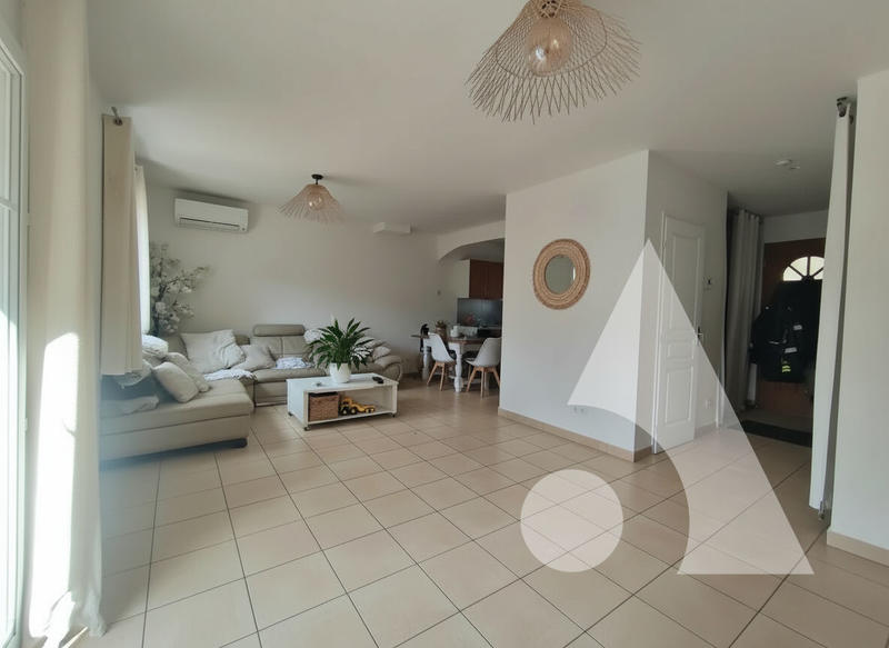 Maison - 83 m² - 4 pièces