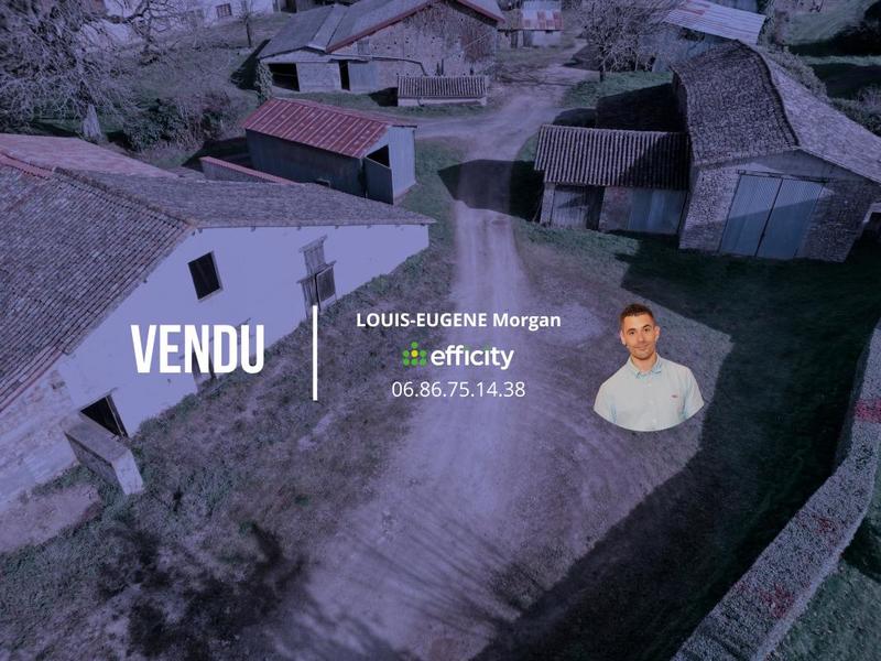 Grange - 245 m² - 9 pièces