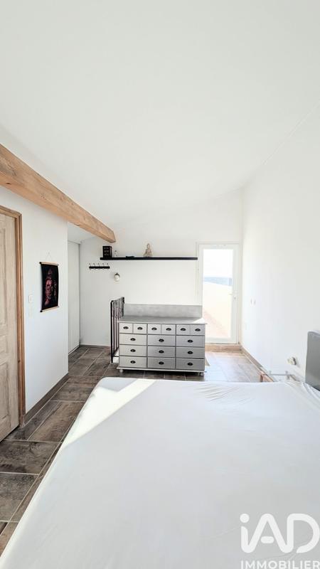 Maison - 98 m² - 5 pièces