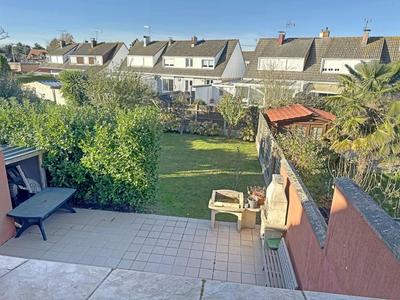 Maison - 94 m² - 5 pièces