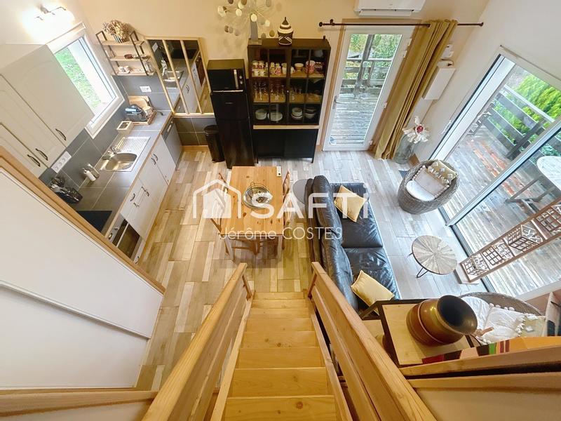 Maison - 345 m² - 10 pièces