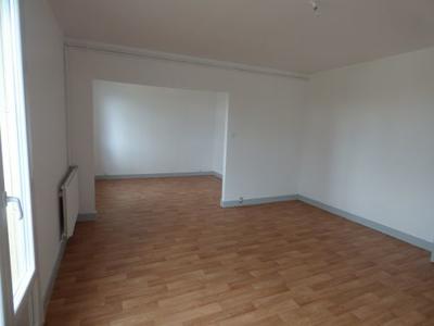 Appartement - 100 m² - 4 pièces