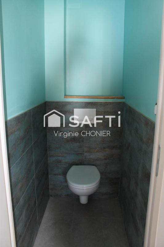 Propriété - 250 m² - 9 pièces