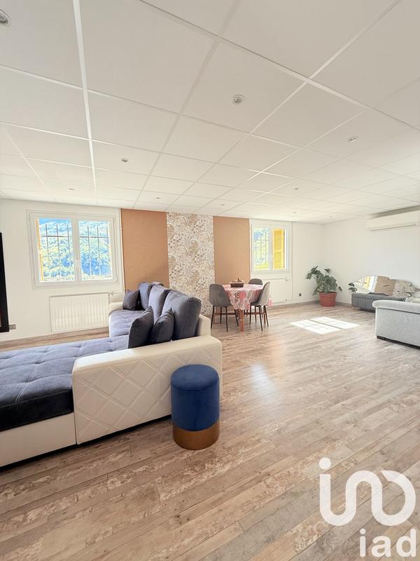 Maison - 136 m² - 5 pièces