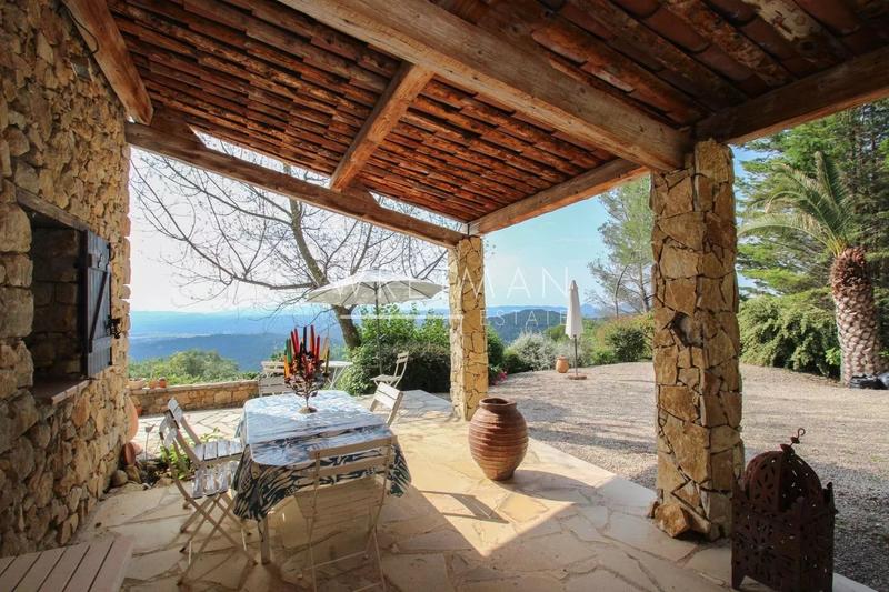 Mas - 170 m² - 6 pièces