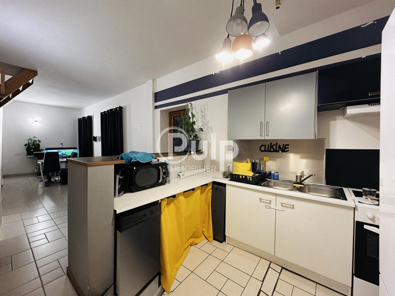 Immeuble - 149 m² - 6 pièces