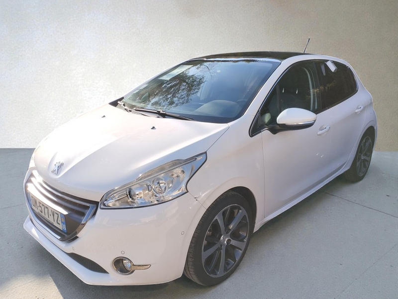 Peugeot 208 1.6 Vti 120 Feline 5p