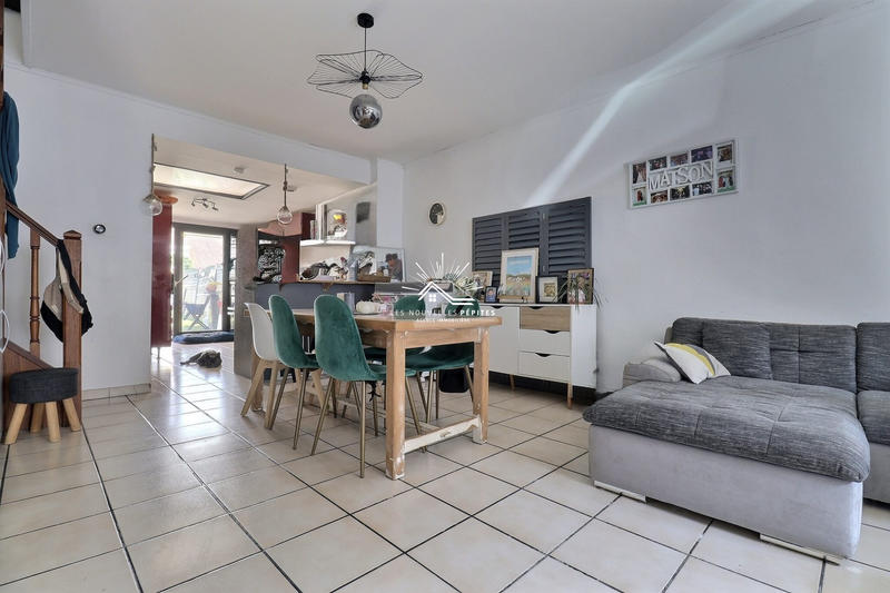 Maison - 75 m² - 4 pièces