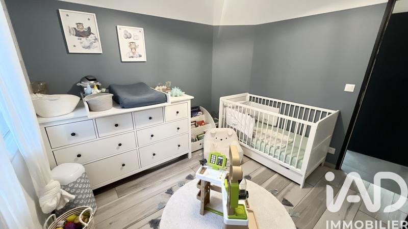 Maison - 96 m² - 5 pièces