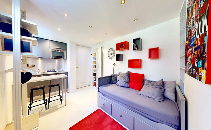 Maison - 202 m² - 8 pièces