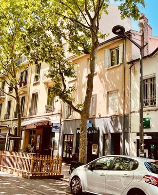 Immeuble - 6 pièces