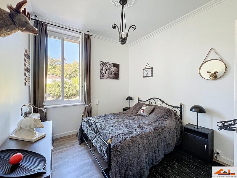 Château - 840 m² - 20 pièces