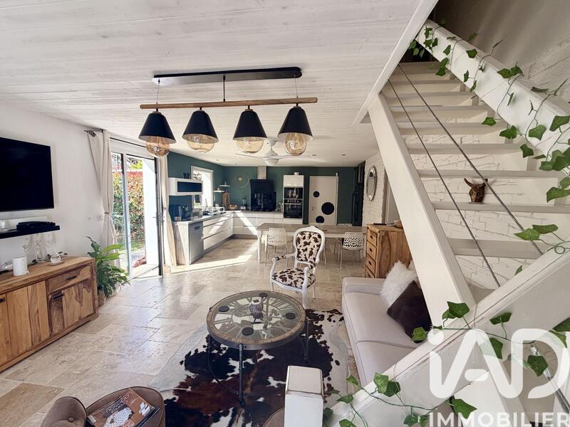 Maison - 125 m² - 4 pièces