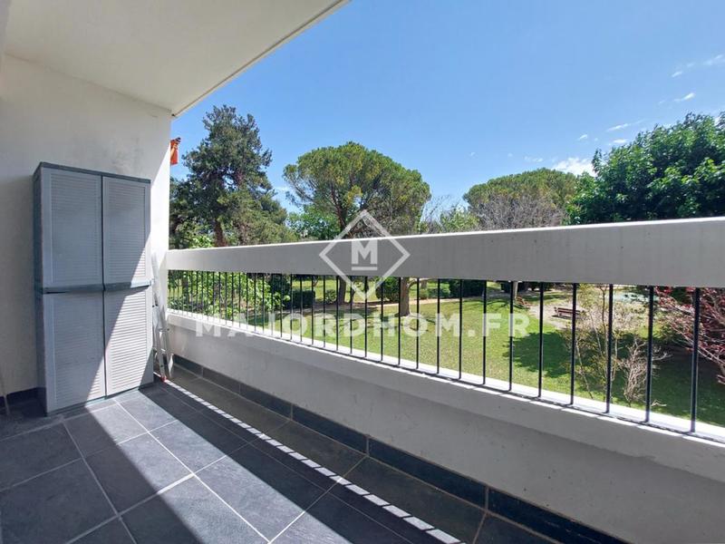 Appartement - 100 m² - 5 pièces