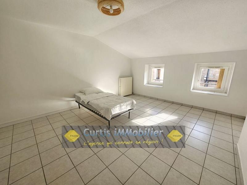 Appartement - 79 m² - 3 pièces