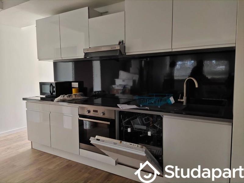 Chambre - 14 m² - 1 pièce