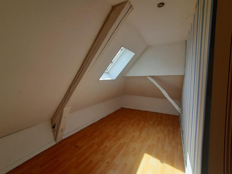 Maison - 186 m² - 8 pièces