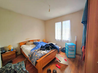 Maison - 216 m² - 10 pièces