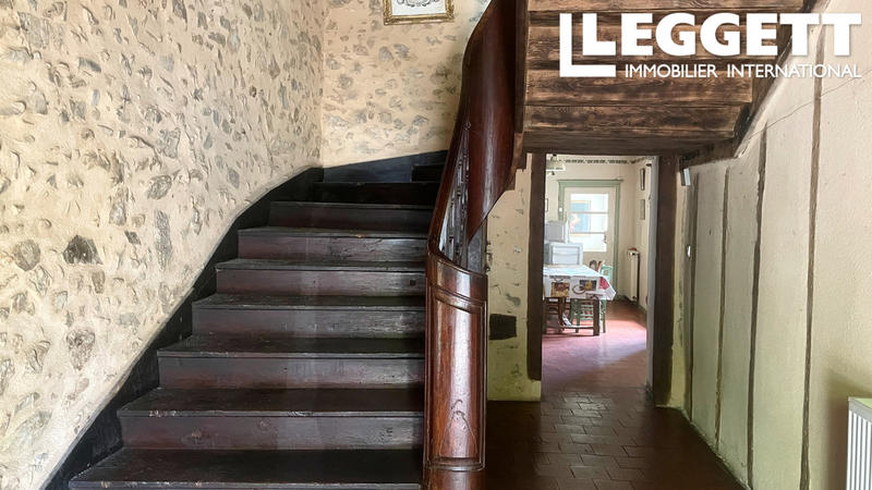 Demeure - 275 m² - 8 pièces