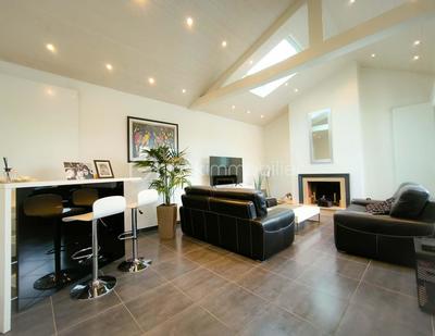 Maison traditionnelle - 164 m² - 6 pièces