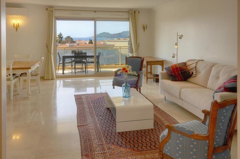 Appartement - 104 m² - 4 pièces