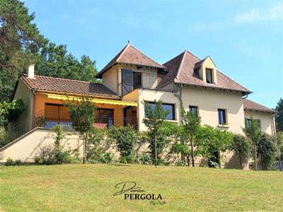 Maison - 178 m² - 6 pièces