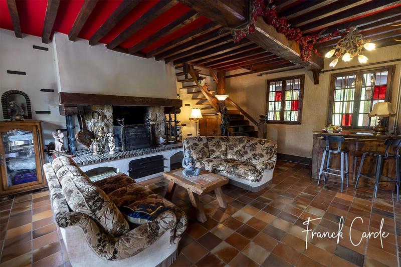 Maison - 170 m² - 7 pièces