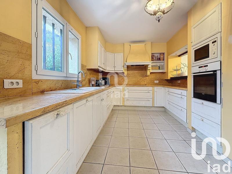 Maison - 130 m² - 7 pièces