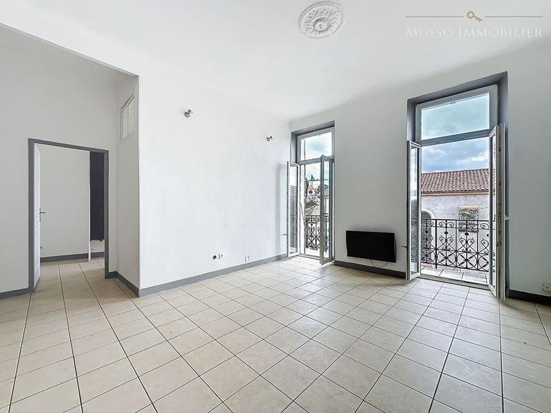 Immeuble - 350 m² - 7 pièces