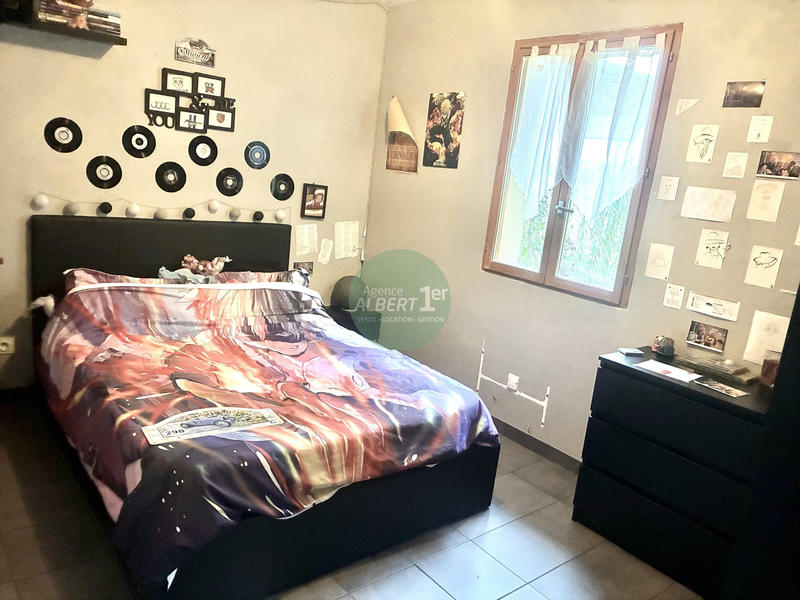 Maison - 115 m² - 6 pièces