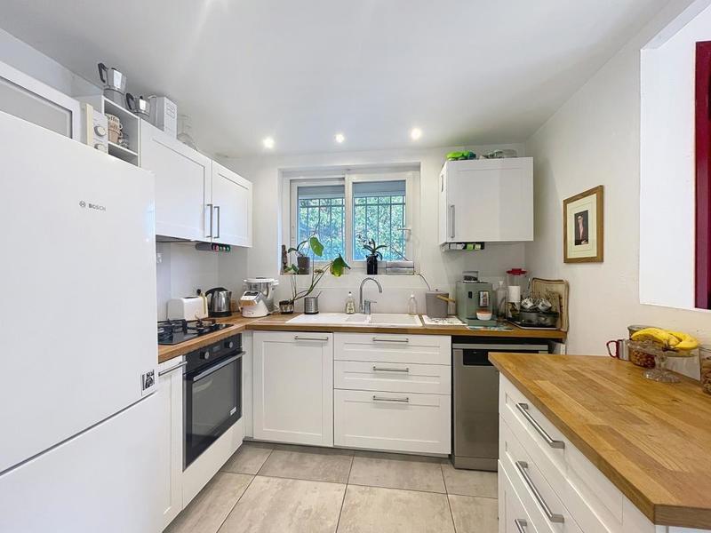 Maison - 91 m² - 4 pièces