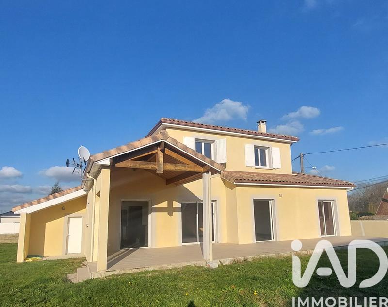 Maison - 140 m² - 5 pièces