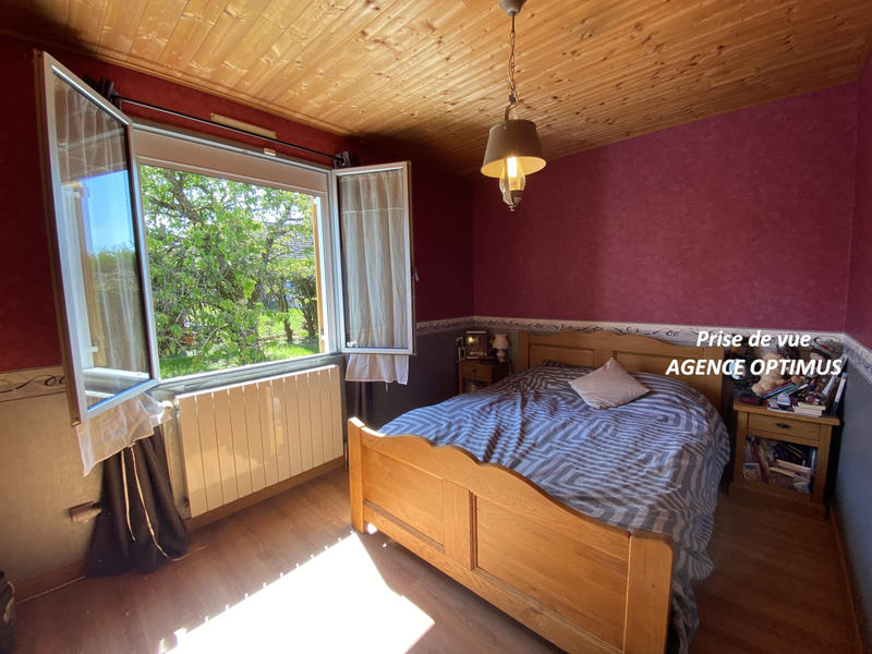 Maison - 156 m² - 8 pièces